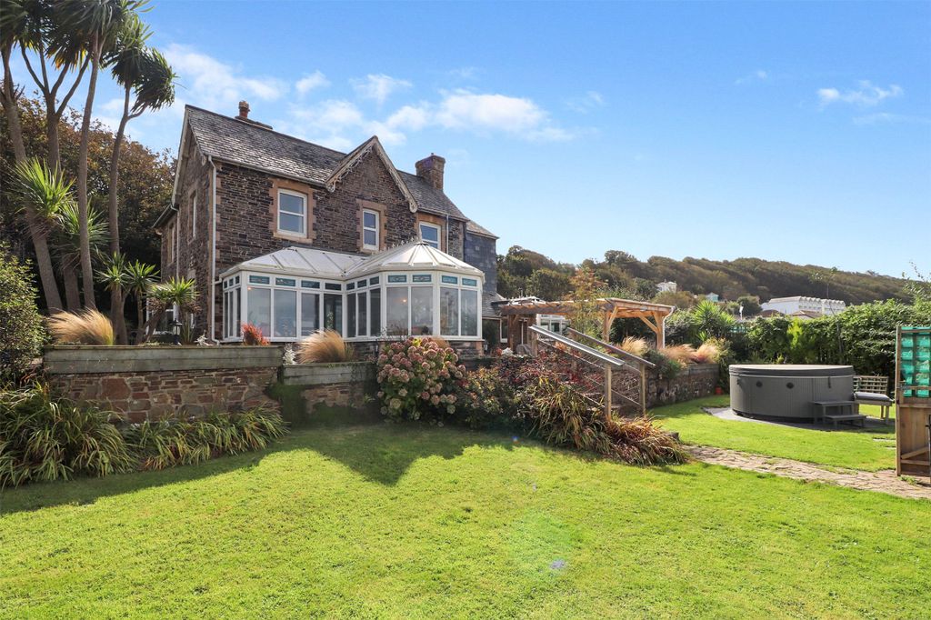 Property photo 1 of 47 Picture No. 39