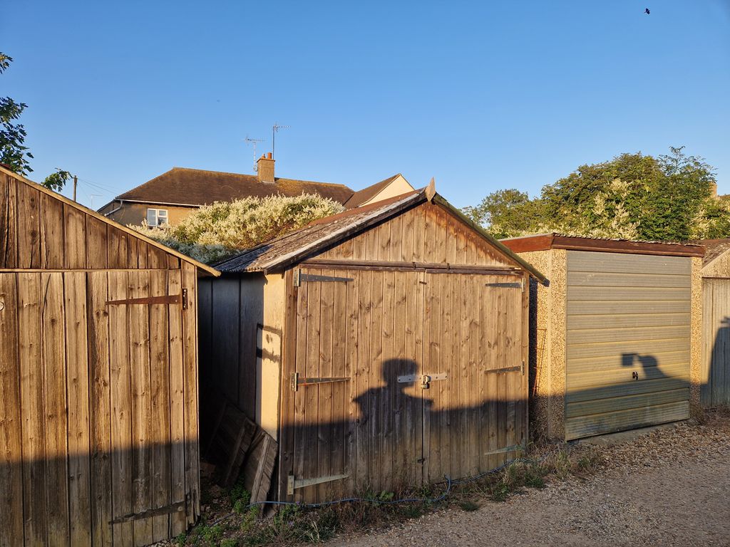 Property photo 1 of 1