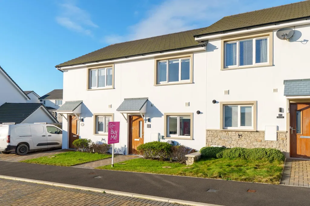 Property photo 2 of 18