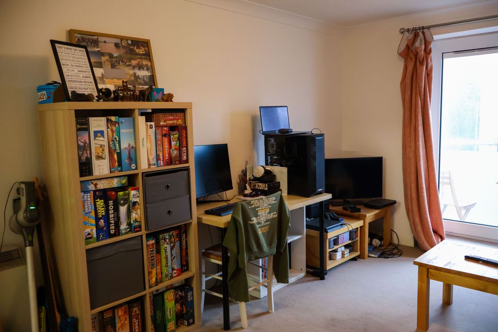 Property photo 3 of 19