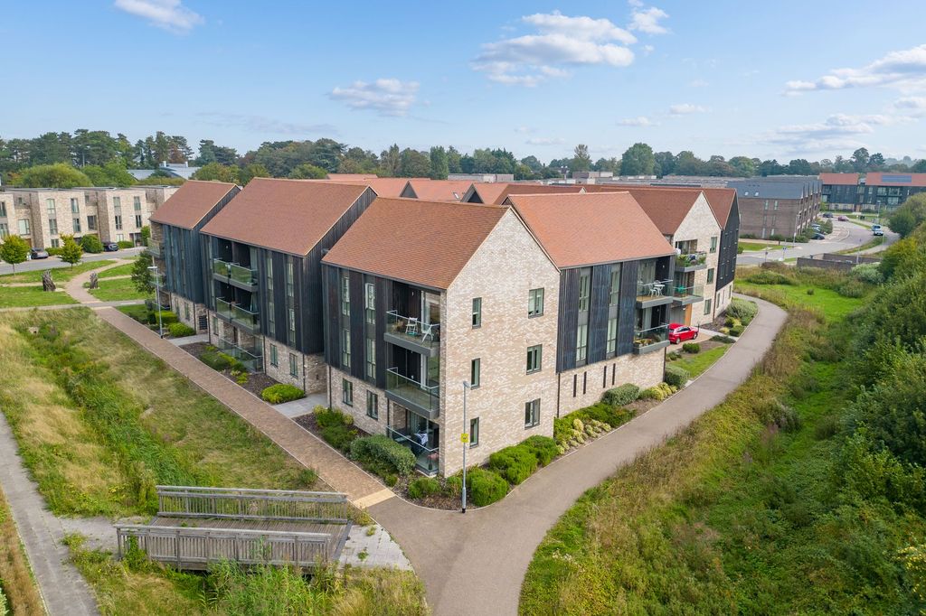 Property photo 1 of 25