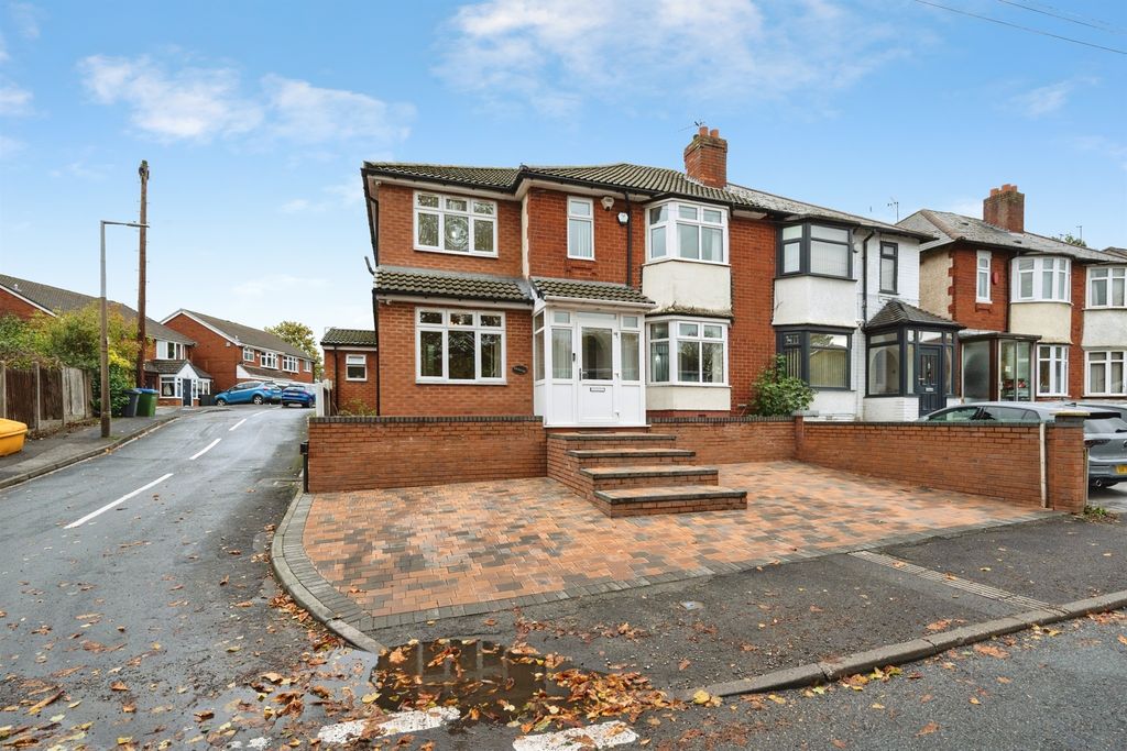 Property photo 1 of 24