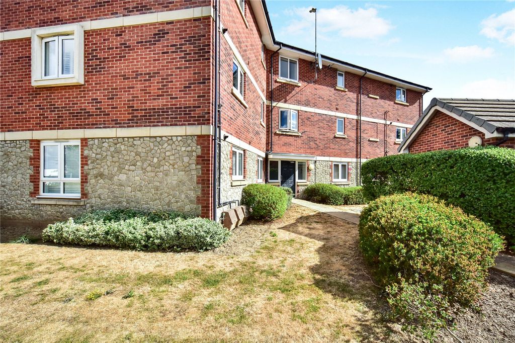 Property photo 2 of 13 Picture No. 21