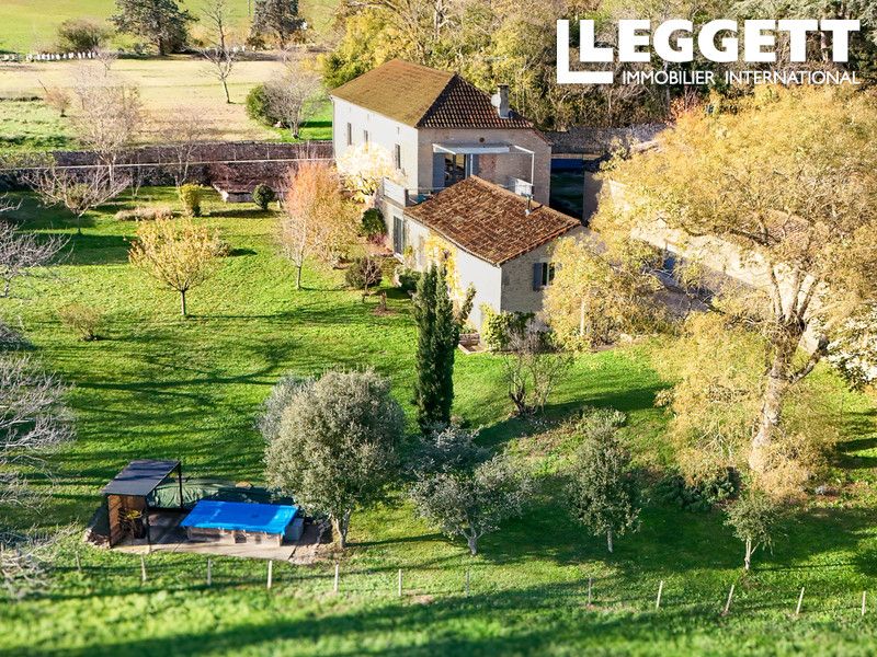 Property photo 2 of 10