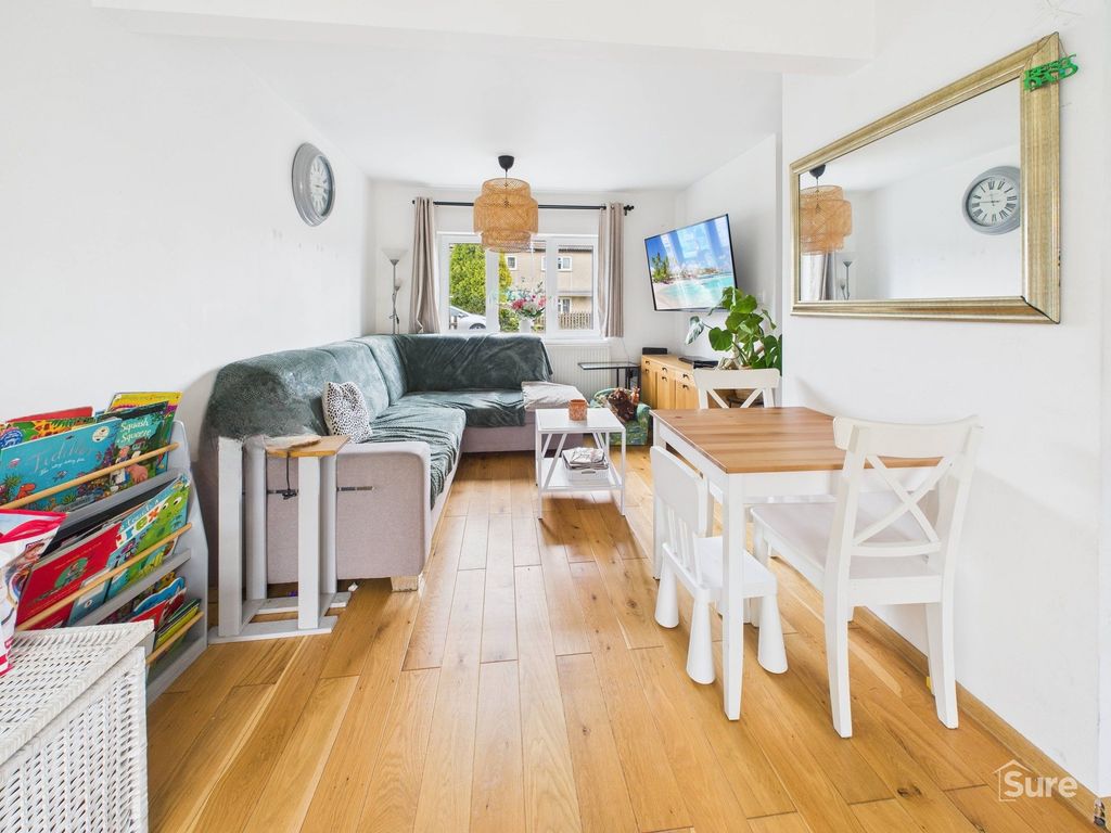 Property photo 2 of 11 Living Area