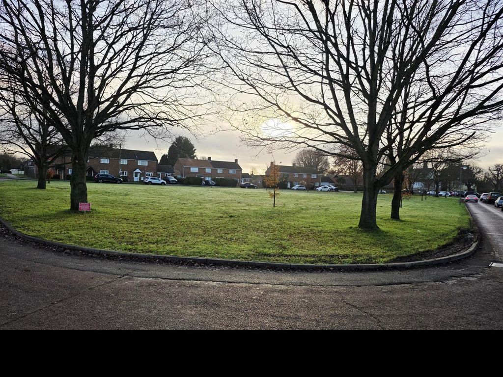 Property photo 2 of 7