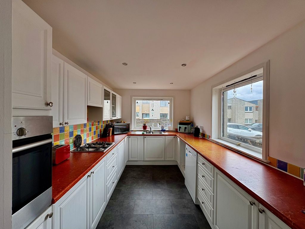 Property photo 3 of 10 Not Specified