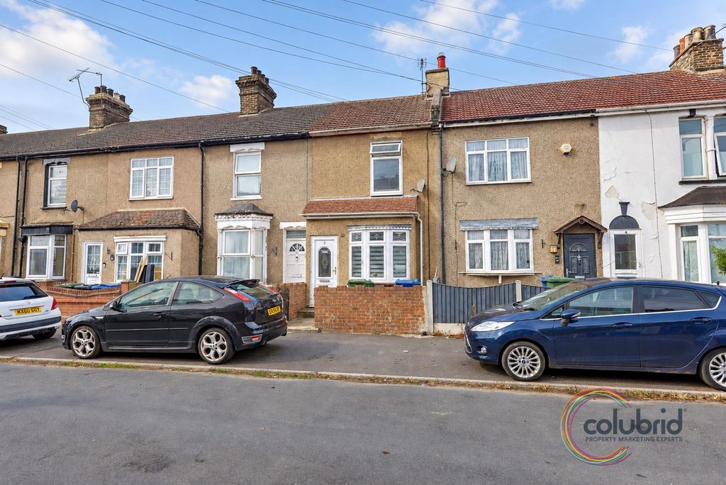 Property photo 1 of 21