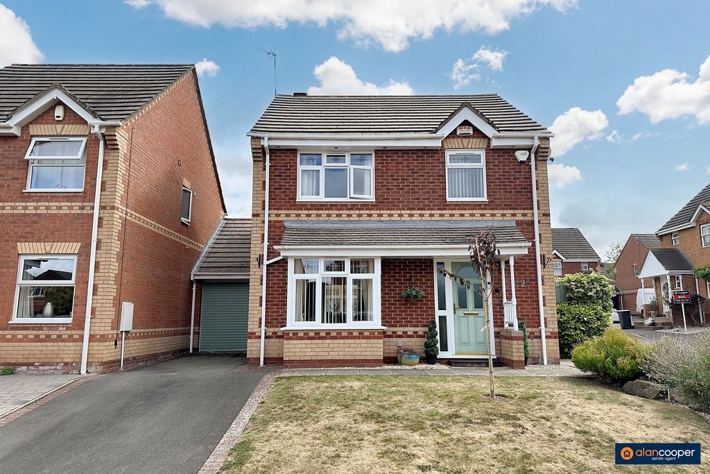 Property photo 1 of 14 4378070