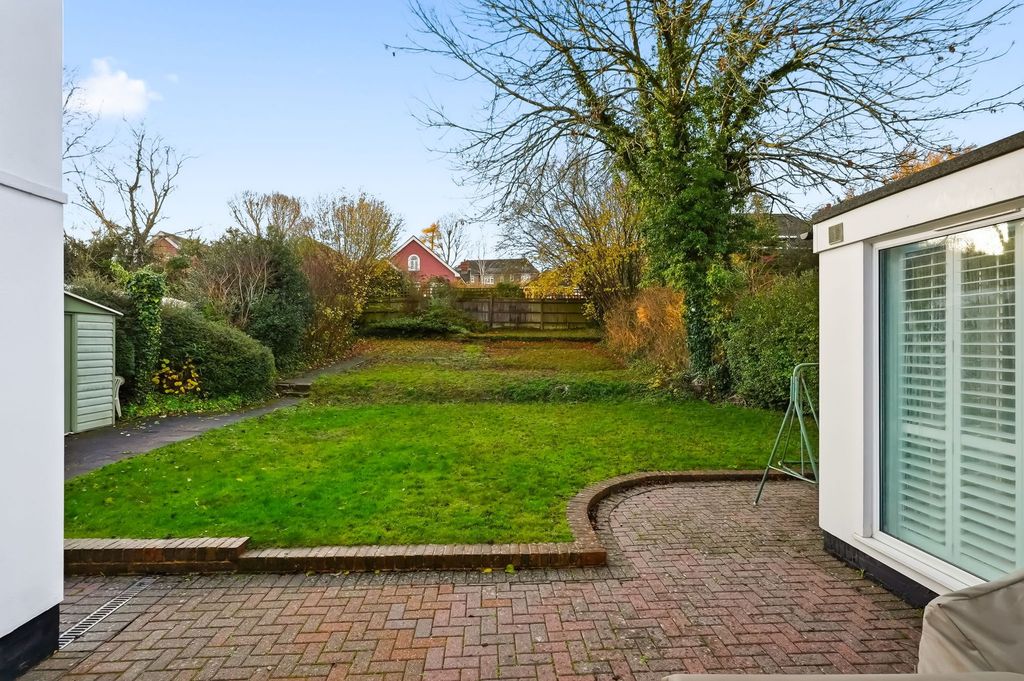 Property photo 3 of 19