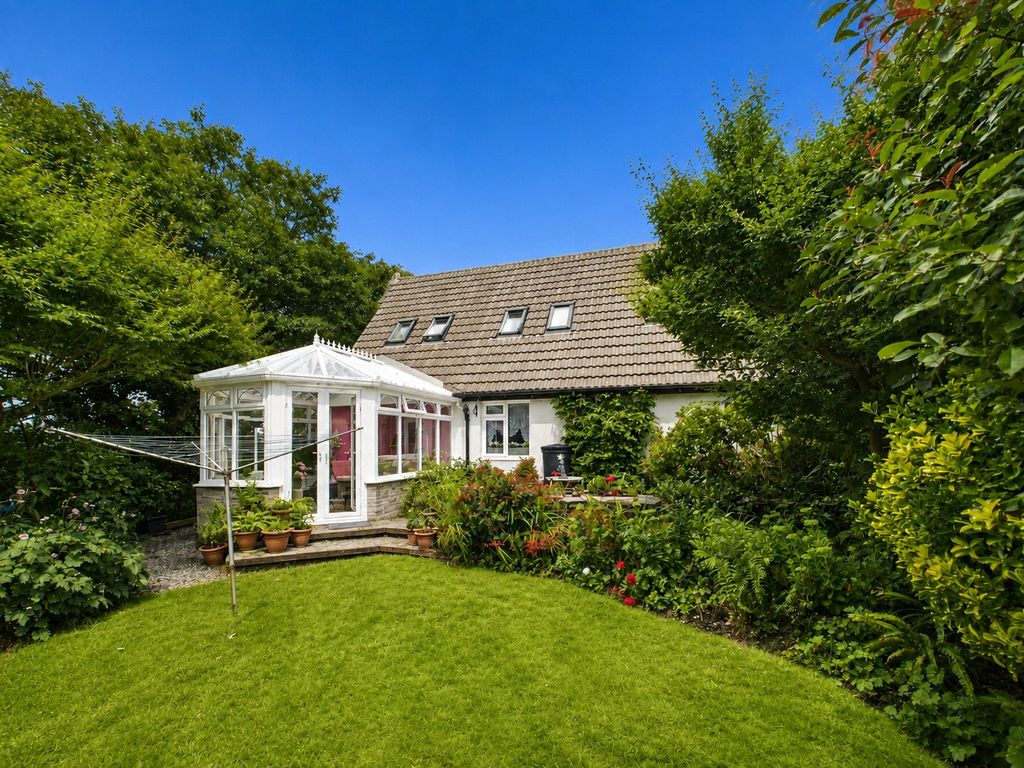 Property photo 1 of 24 Picture No. 34