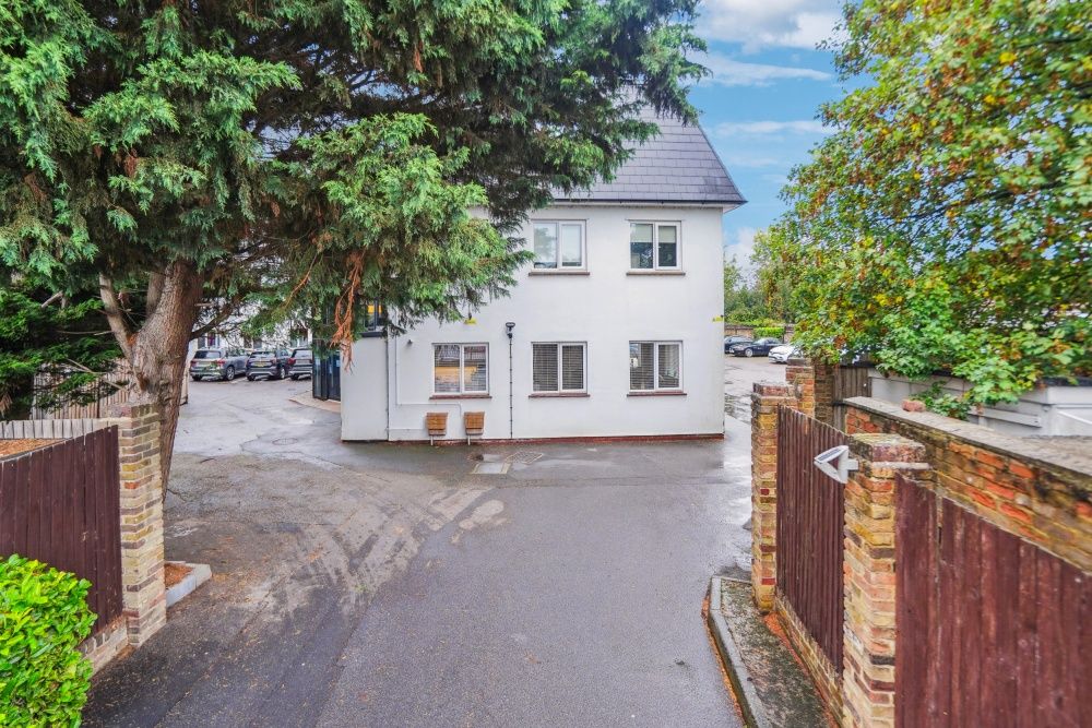 Property photo 1 of 20