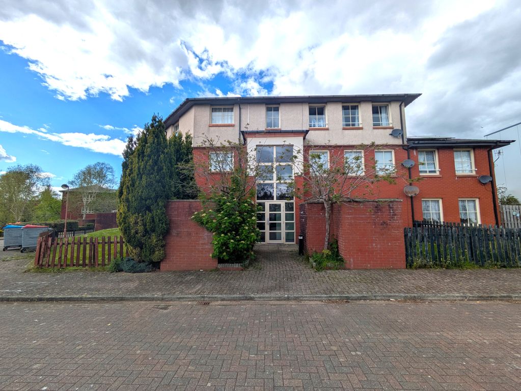 Property photo 2 of 30