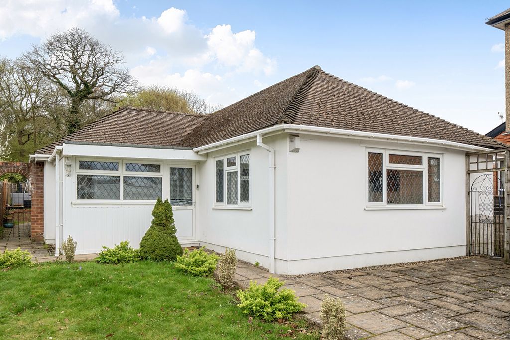 Property photo 1 of 19 1409437-18-69c2c7...