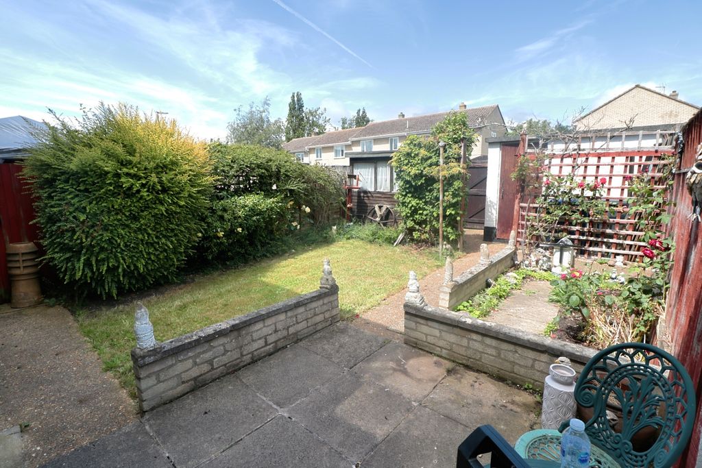 Property photo 3 of 15 0519(3)