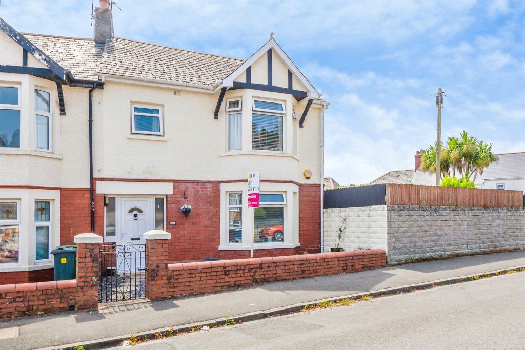 Property photo 1 of 20