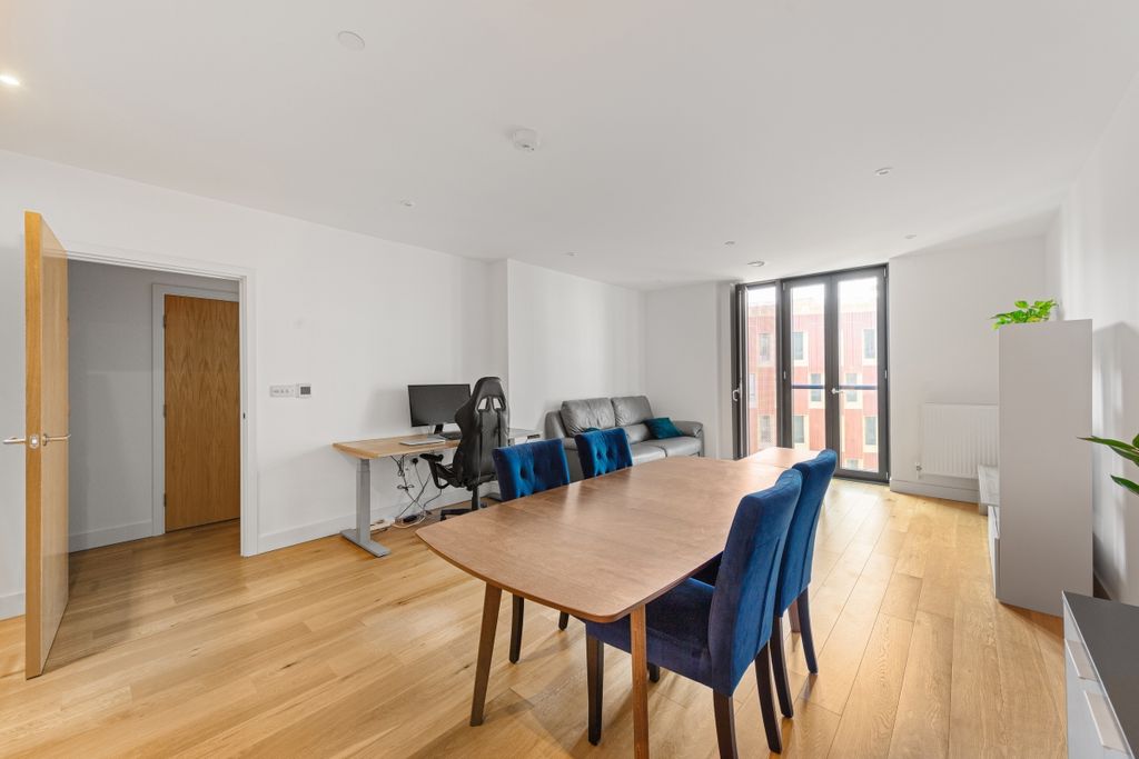 Property photo 3 of 10 094A5338