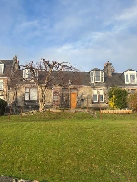 Property photo 1 of 9