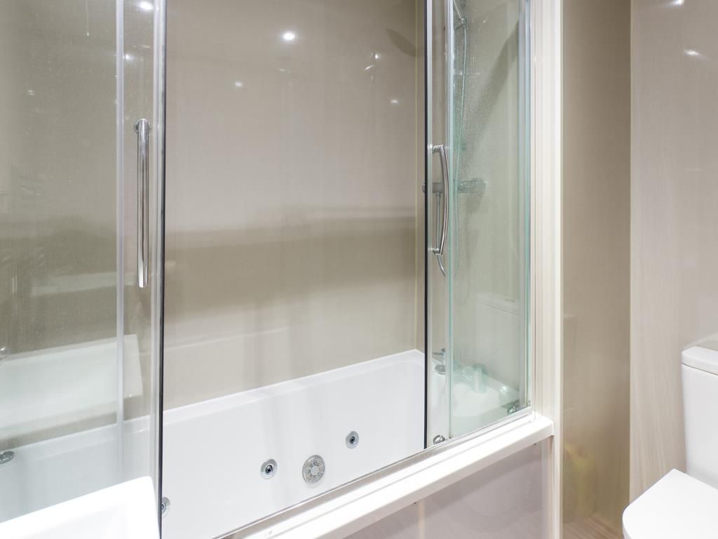 Property photo 3 of 6 Photo 2