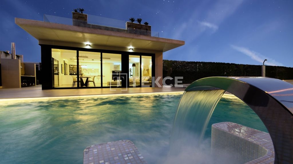 Property photo 1 of 37