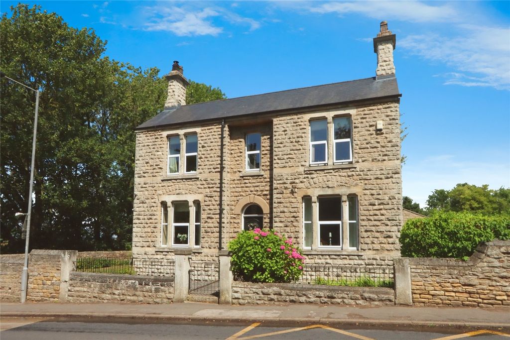 Property photo 1 of 32 Picture No. 24