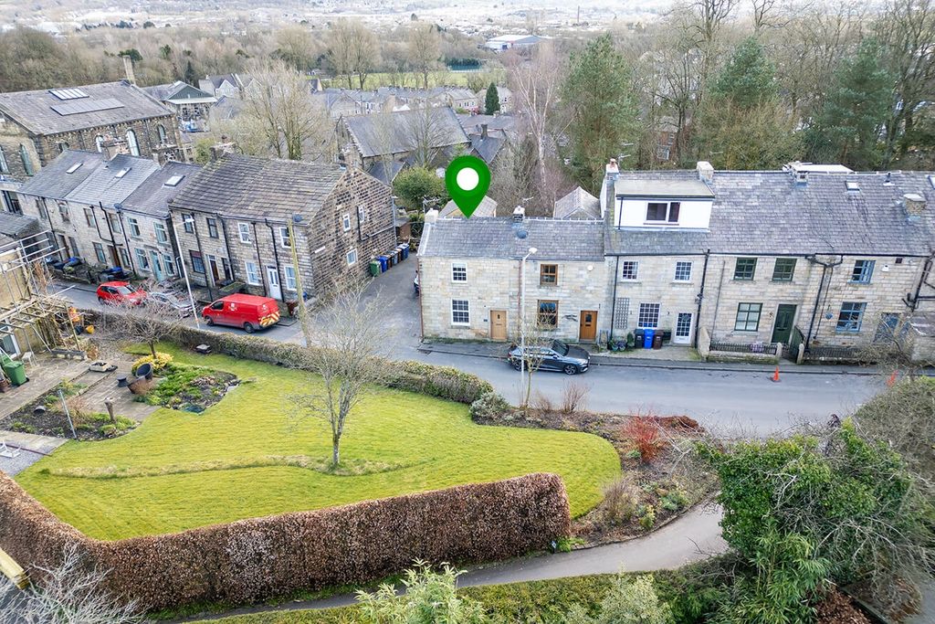 Property photo 1 of 12 4013265