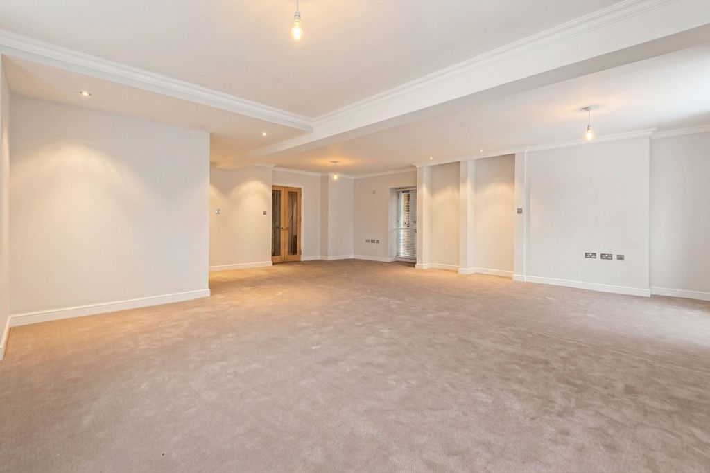 Additional image 6 of 5 bed detached house for salePlymstock Road, Plymstock PL9