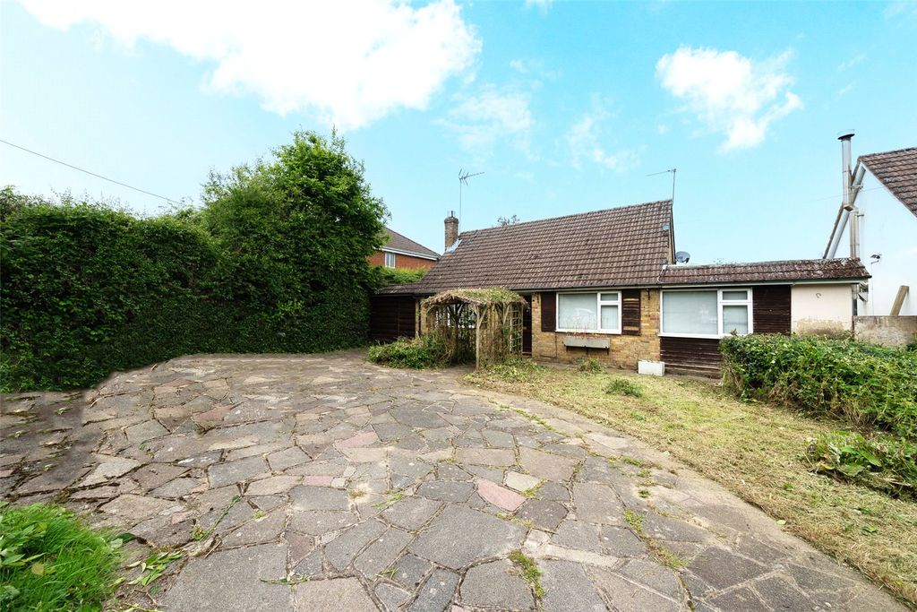 Property photo 2 of 16 Picture No. 20