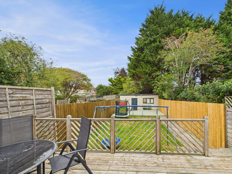 Property photo 2 of 21