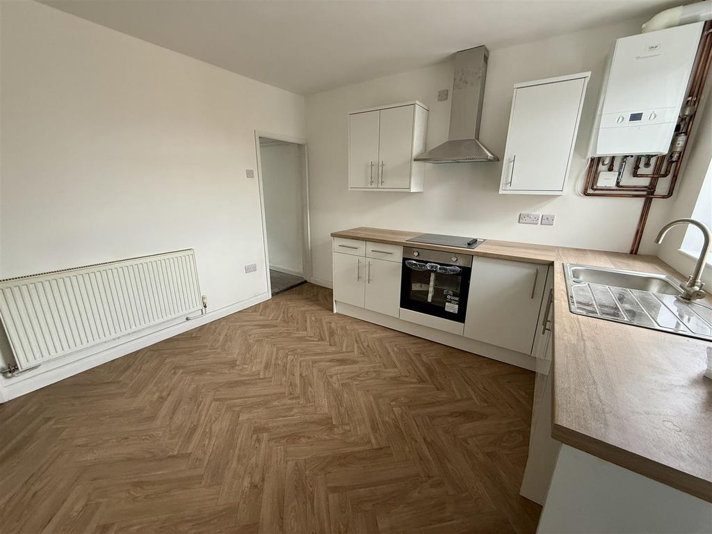 Property photo 3 of 8 Img_4296.Jpg