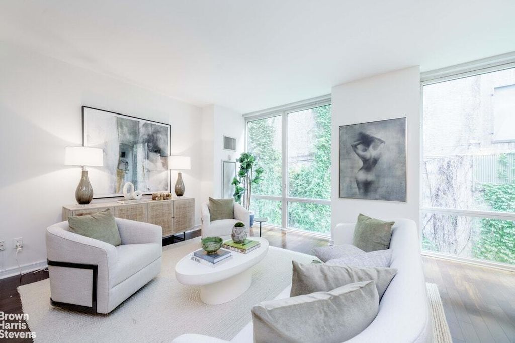 Property photo 2 of 9 <Alttext/>