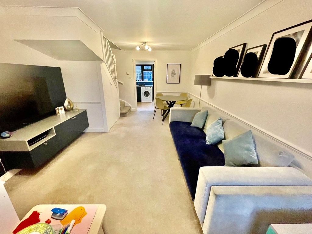 Property photo 2 of 18 Picture No. 02