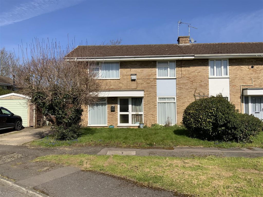 Property photo 1 of 11