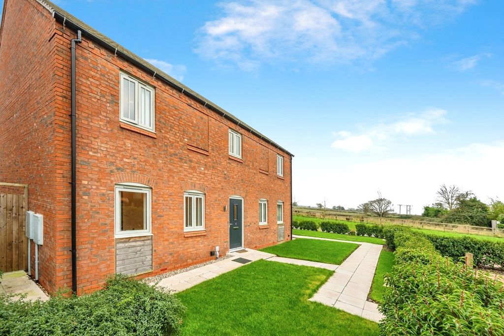 Property photo 3 of 20 Pbox-Img.Jpg