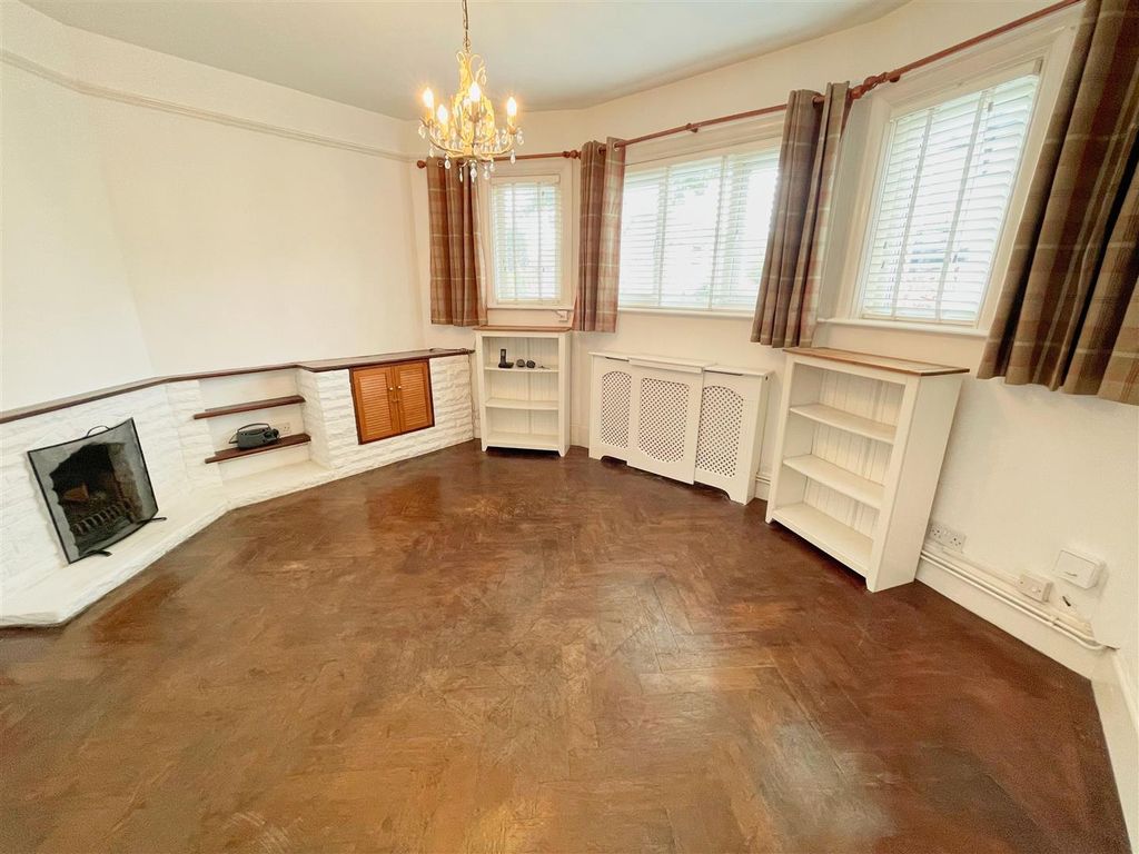 Property photo 3 of 17 14.Jpg