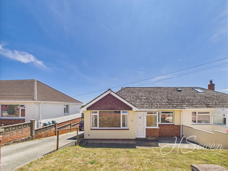 Property photo 1 of 13 Photo 5