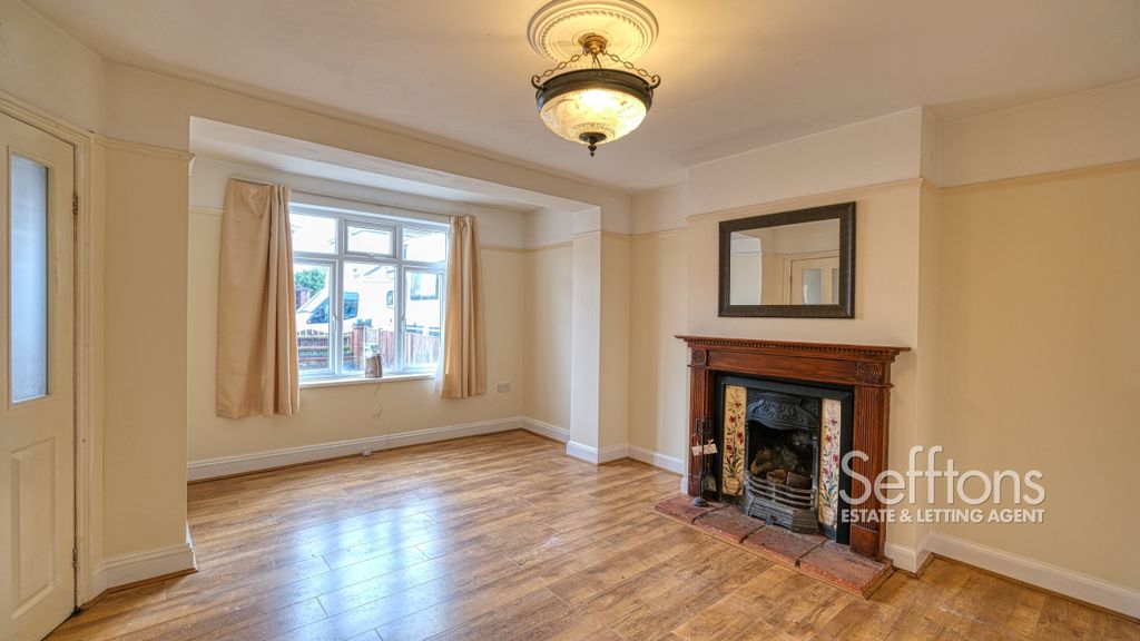 Property photo 2 of 20 Dscf2185_2