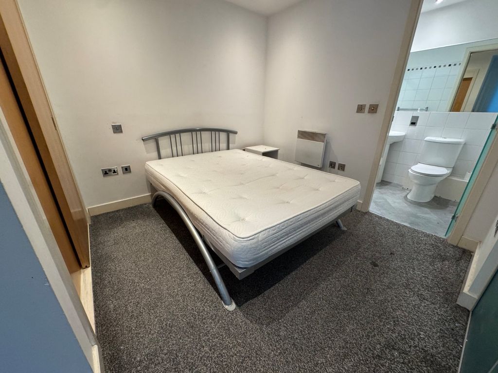 Property photo 3 of 7 Picture No. 13