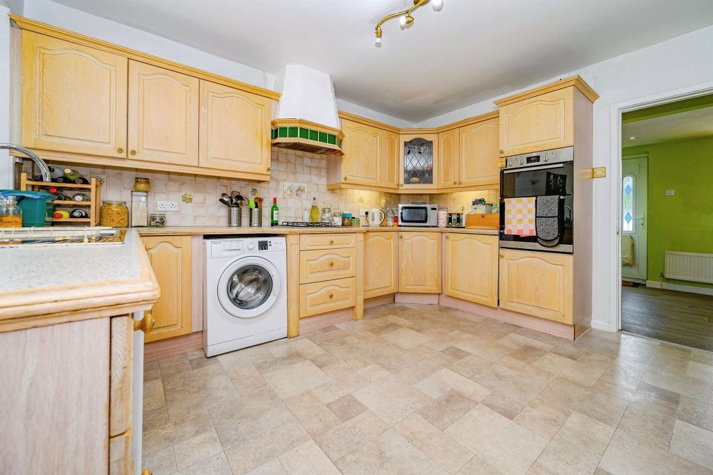 Property photo 2 of 15
