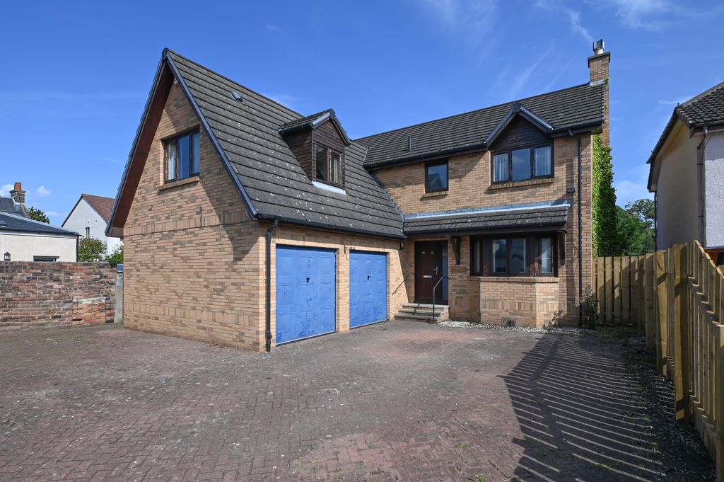Property photo 1 of 14