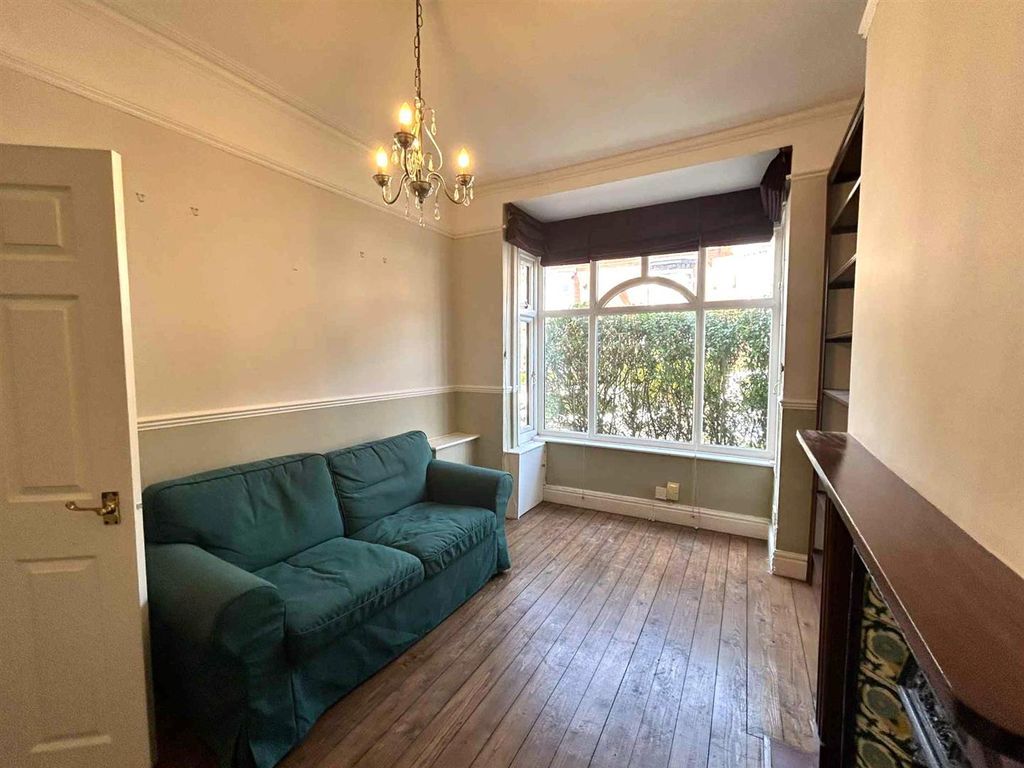 Property photo 2 of 15 d5De442c-6781-4508-A43B-Bc2Ff867Ea47.Jpg