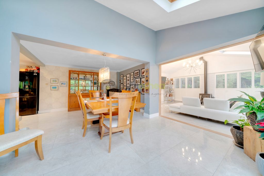 Property photo 1 of 23 Dsc03938