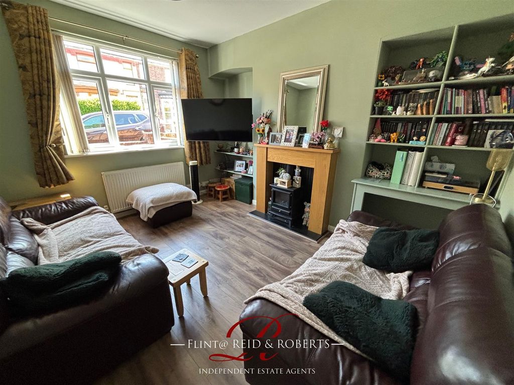 Property photo 3 of 13 6.Jpg