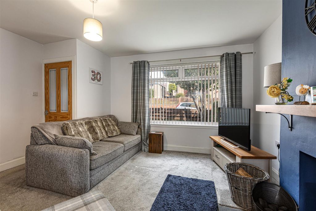 Property photo 3 of 20 23 Queens Way Earlston 10.Jpg
