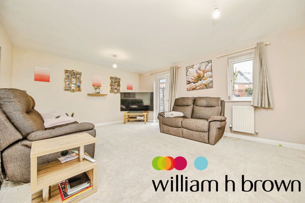 Property photo 1 of 9 Living Room