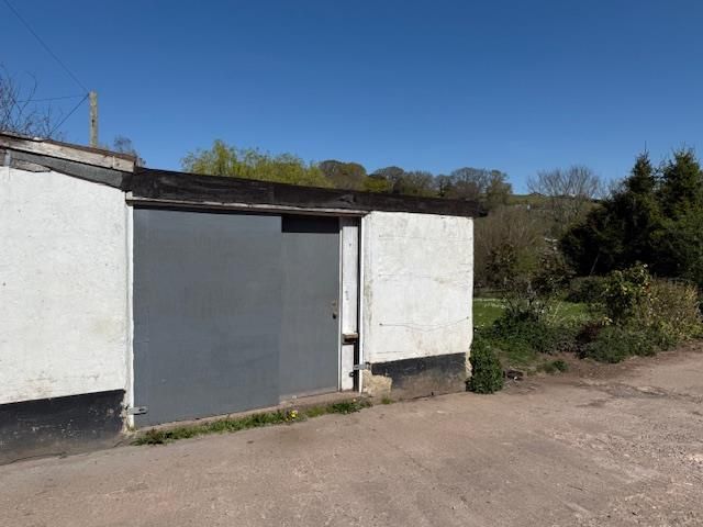 Property photo 1 of 3 U3 -Sf - 00 .Jpg
