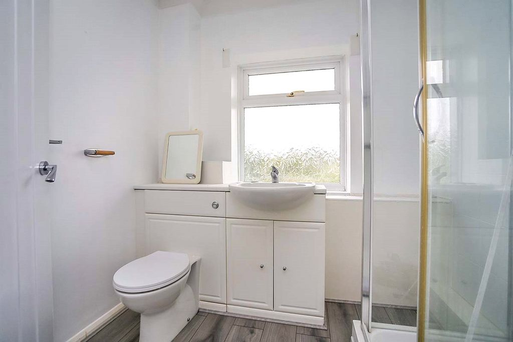 Property photo 3 of 8 Picture No. 09