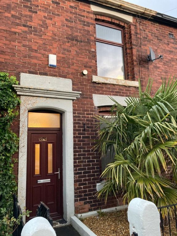 Property photo 1 of 12 Front