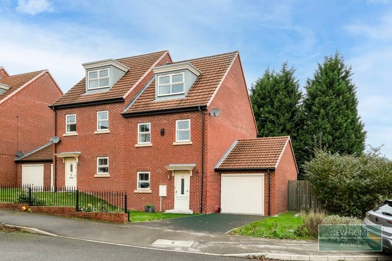 Property photo 1 of 16 Photo 15