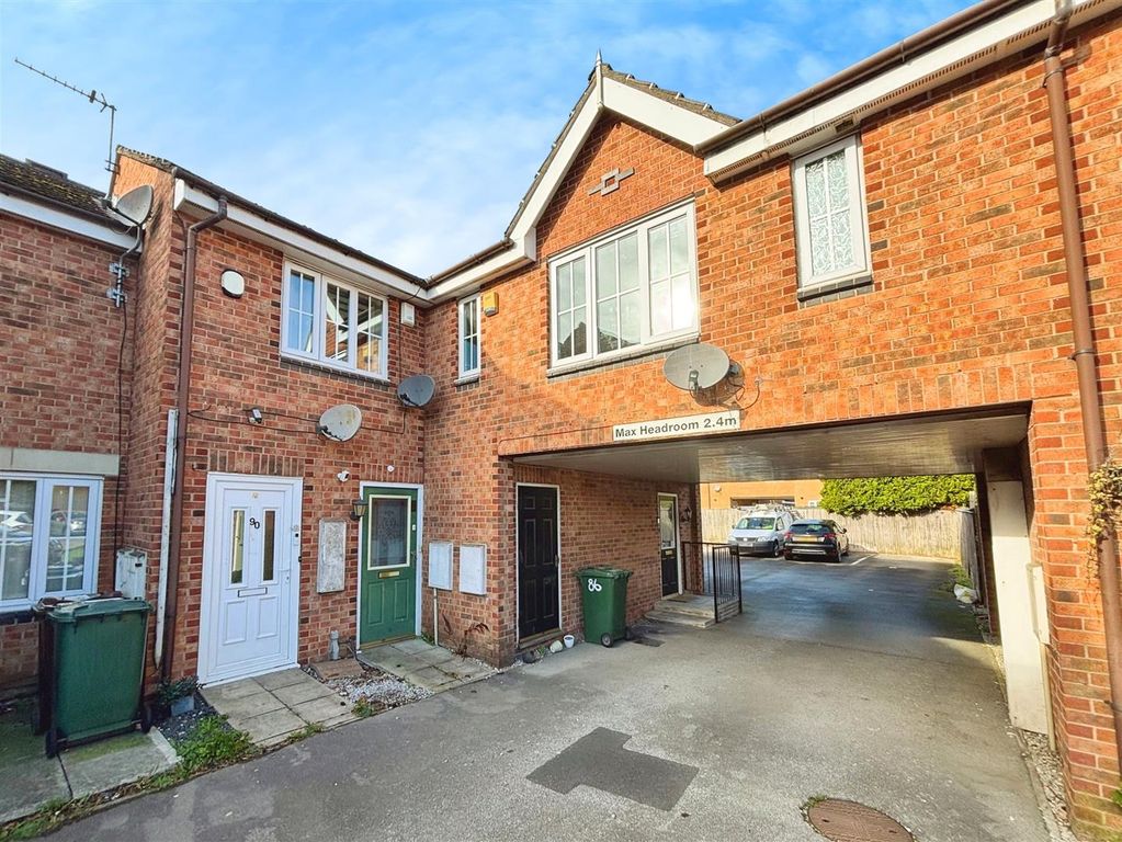 Property photo 1 of 11 The Property